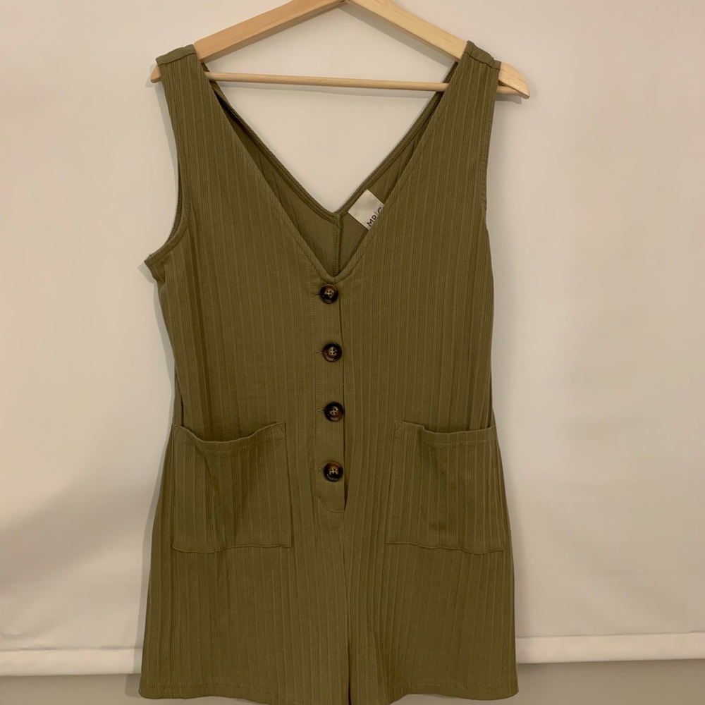 NWOT Green Romper
